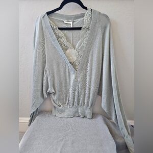 Chloe Light Green/Grey LaceV-Neck Sweater Size L